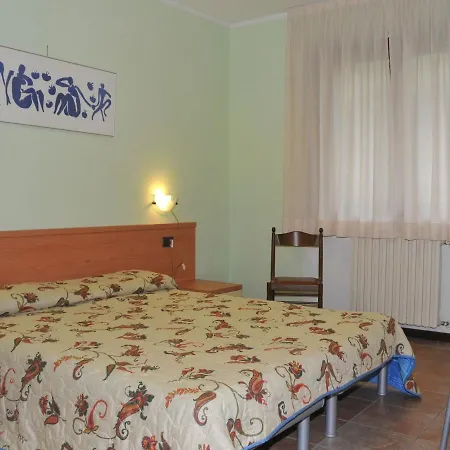 Cozy In Idro Lombardy With Private Garden *